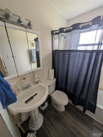 10316 Royal Drive, Moline Acres, MO 63136