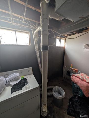 10316 Royal Drive, Moline Acres, MO 63136