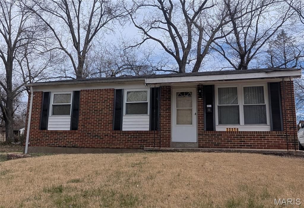 10316 Royal Drive, Moline Acres, MO 63136