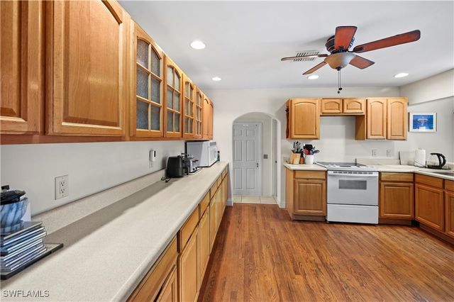 10680 Goodwin ST, Bonita Springs, FL 34135
