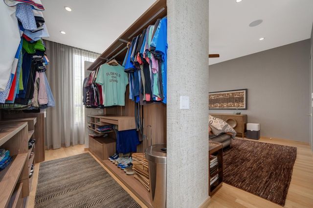 1756 W Wabansia Avenue, Chicago, IL 60622