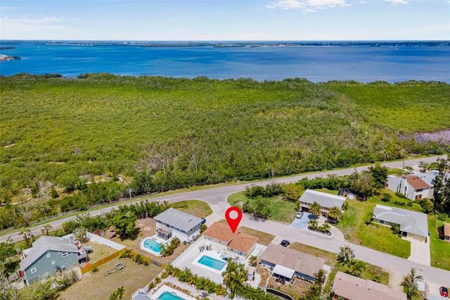 8517 43RD AVENUE W, Bradenton, FL 34209