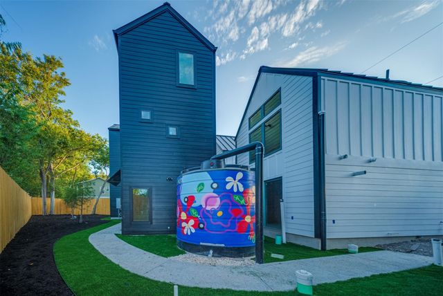 605 E 55th ST 5, Austin, TX 78751