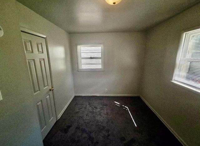 5280 N 65th STREET, Milwaukee, WI 53218