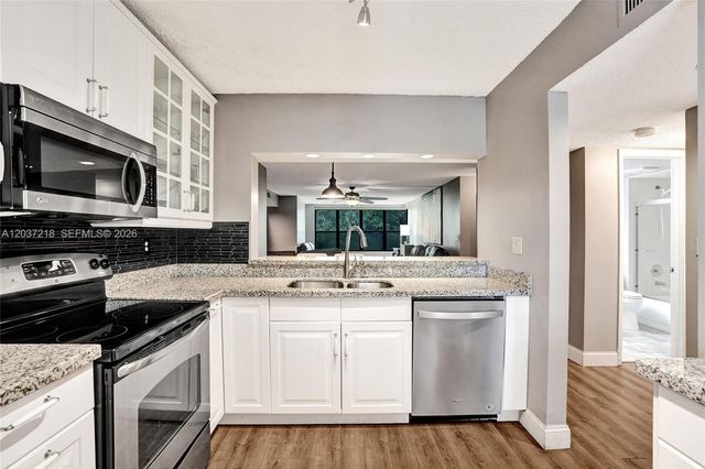 2908 S Carambola Cir S 106, Coconut Creek, FL 33066