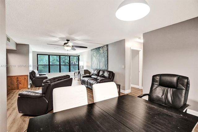 2908 S Carambola Cir S 106, Coconut Creek, FL 33066
