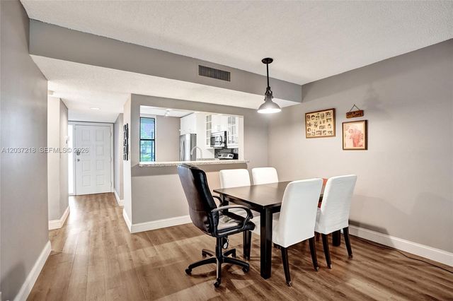 2908 S Carambola Cir S 106, Coconut Creek, FL 33066