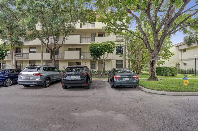 2908 S Carambola Cir S 106, Coconut Creek, FL 33066