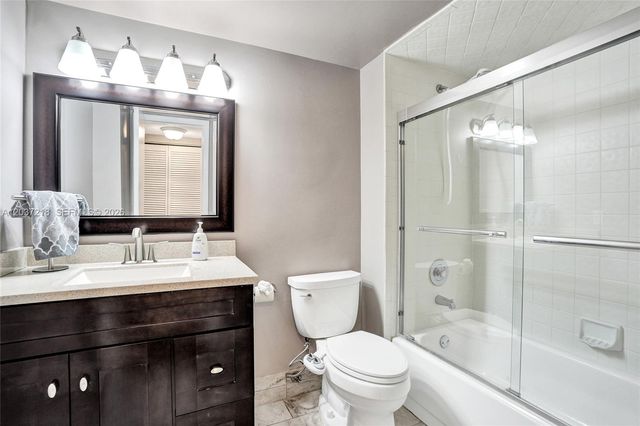 2908 S Carambola Cir S 106, Coconut Creek, FL 33066