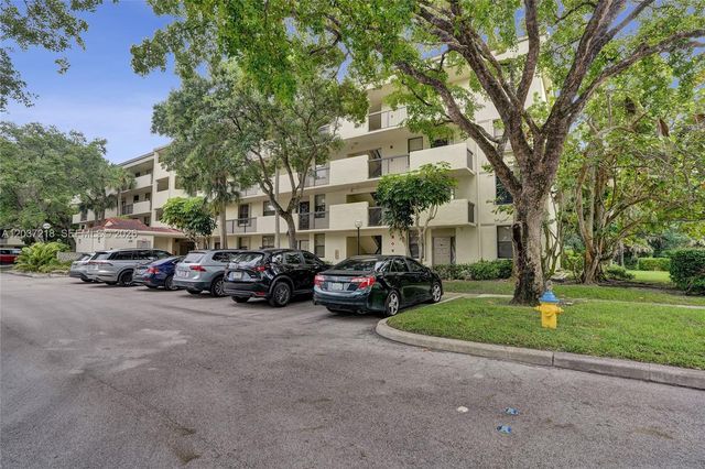 2908 S Carambola Cir S 106, Coconut Creek, FL 33066