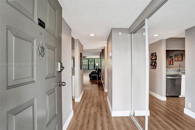 2908 S Carambola Cir S 106, Coconut Creek, FL 33066