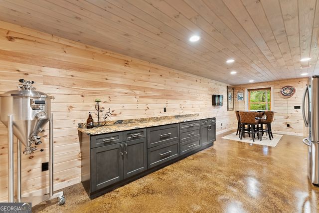 138 Back Trail, Cleveland, GA 30528