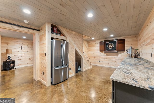 138 Back Trail, Cleveland, GA 30528