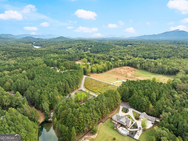 138 Back Trail, Cleveland, GA 30528