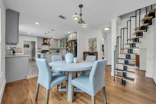 903 English Street, Houston, TX 77009