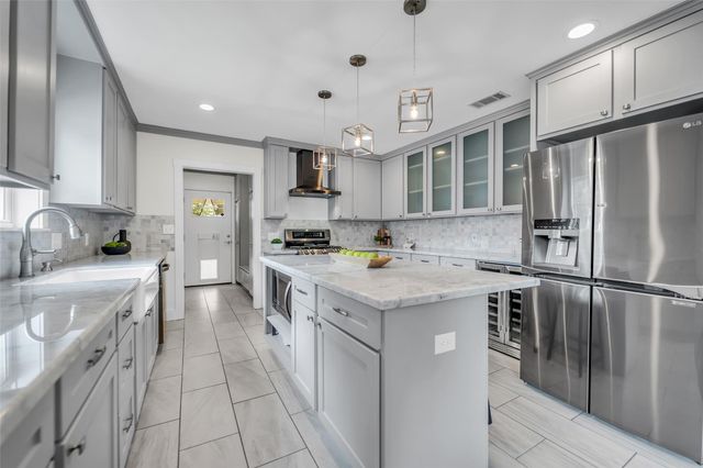 903 English Street, Houston, TX 77009