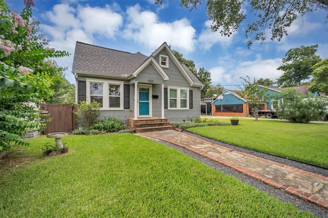 903 English Street, Houston, TX 77009