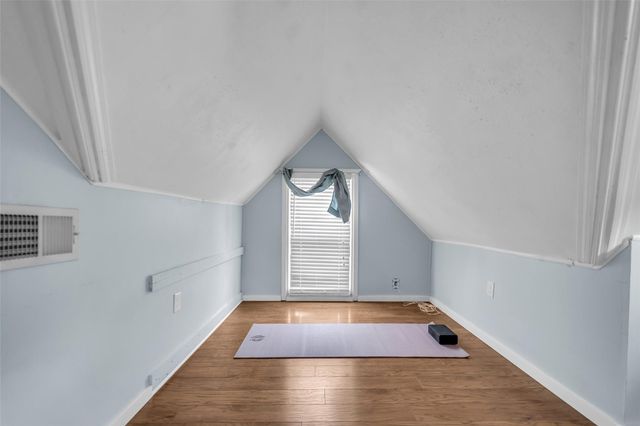 903 English Street, Houston, TX 77009