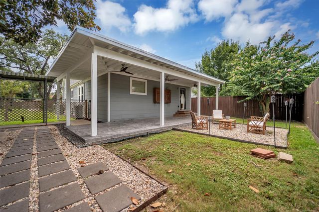 903 English Street, Houston, TX 77009