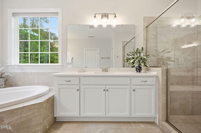 2625 Derby Glen Way, Wake Forest, NC 27587