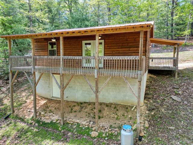 100 Fern Cove Lane, Murphy, NC 28906