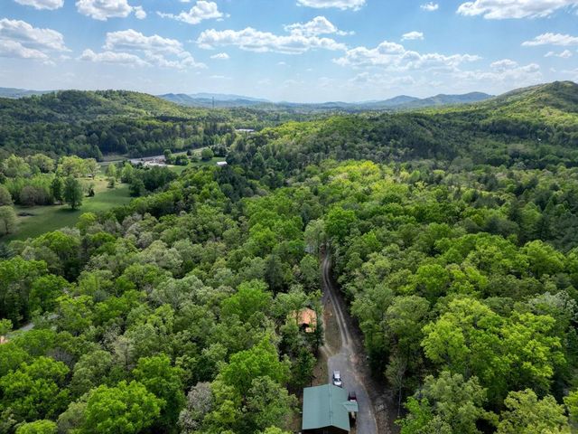 100 Fern Cove Lane, Murphy, NC 28906
