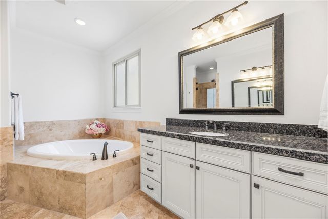 1537 Haddon Street, Houston, TX 77006