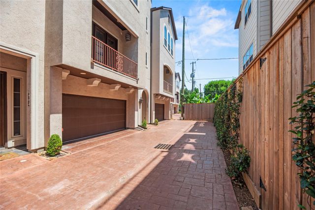 1537 Haddon Street, Houston, TX 77006