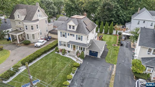 147 Claremont Avenue, Verona, NJ 07044