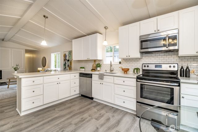 8335 Abelia Court SE, Yelm, WA 98597