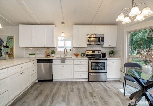 8335 Abelia Court SE, Yelm, WA 98597