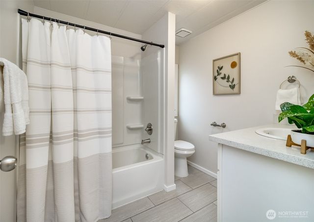 8335 Abelia Court SE, Yelm, WA 98597