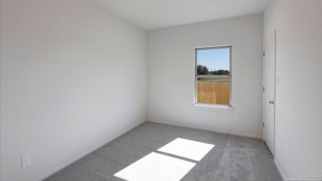 1556 Alsatian Avenue, San Antonio, TX 78253