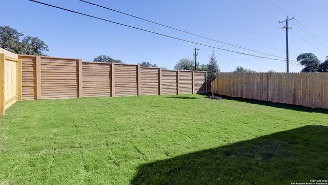 1556 Alsatian Avenue, San Antonio, TX 78253