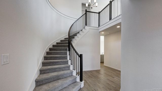 1556 Alsatian Avenue, San Antonio, TX 78253