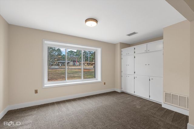 15 Lee Lane, Haughton, LA 71037