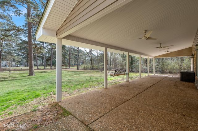 15 Lee Lane, Haughton, LA 71037