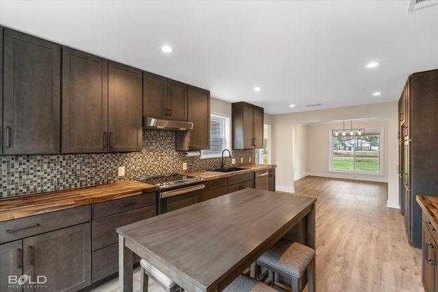 15 Lee Lane, Haughton, LA 71037