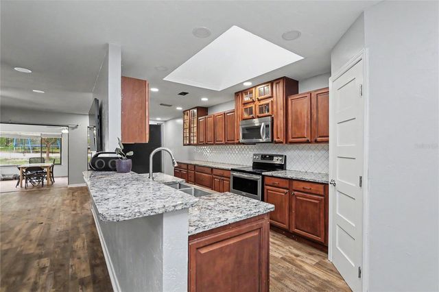 20250 SW 93 LANE ROAD, Dunnellon, FL 34431