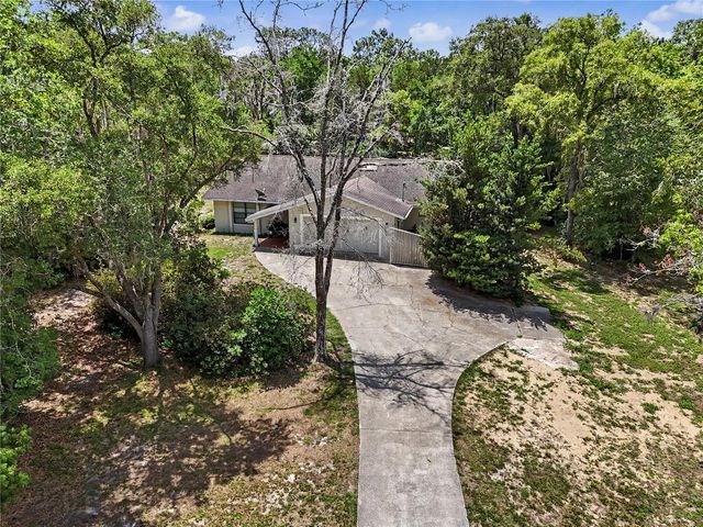 20250 SW 93 LANE ROAD, Dunnellon, FL 34431