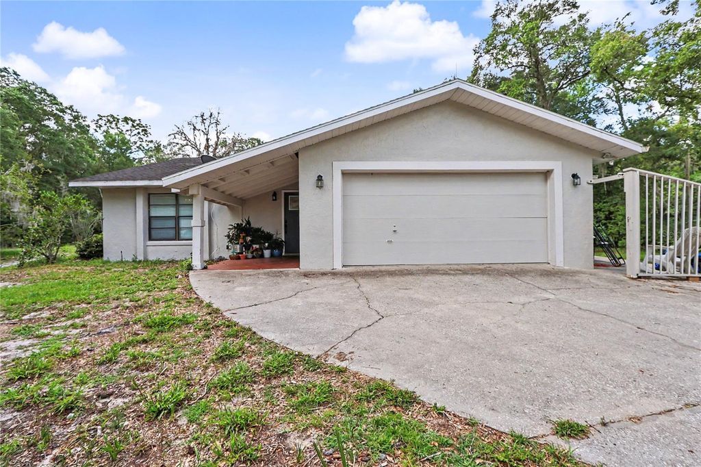 20250 SW 93 LANE ROAD, Dunnellon, FL 34431