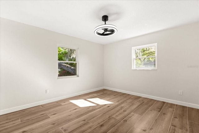 310 E GULLEY AVENUE, Oakland, FL 34760