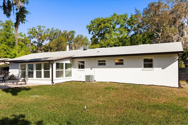 310 E GULLEY AVENUE, Oakland, FL 34760