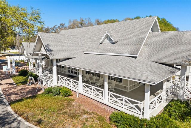 310 E GULLEY AVENUE, Oakland, FL 34760