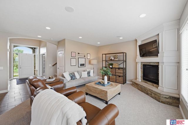 2901 Hoy Street, Lincoln, NE 68516