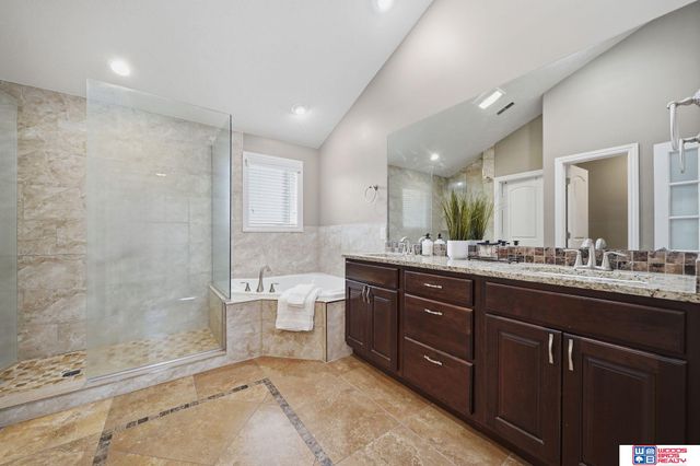 2901 Hoy Street, Lincoln, NE 68516