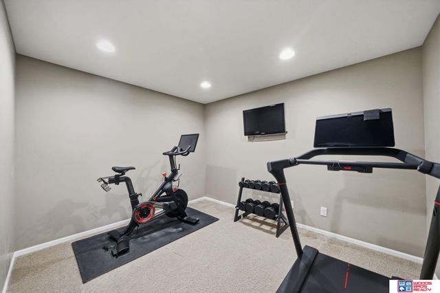 2901 Hoy Street, Lincoln, NE 68516