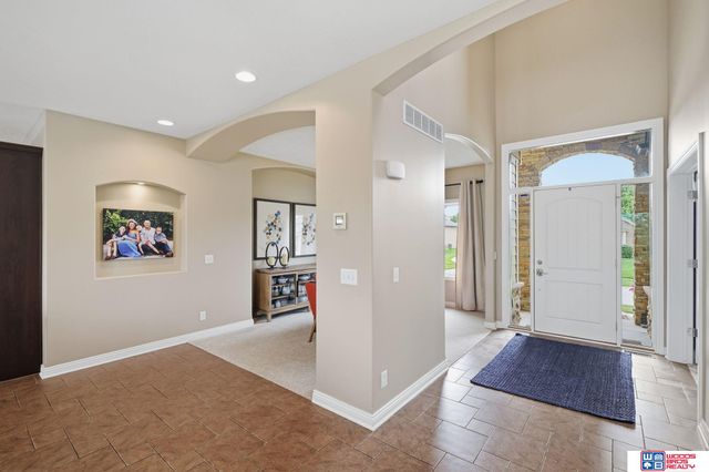 2901 Hoy Street, Lincoln, NE 68516