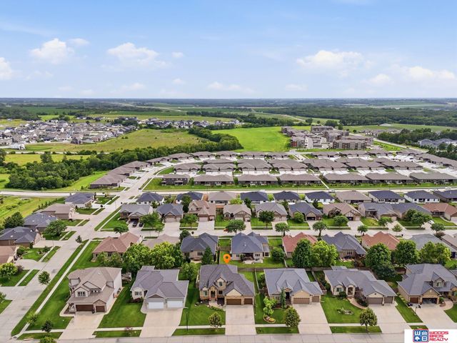 2901 Hoy Street, Lincoln, NE 68516
