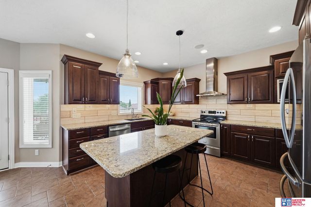 2901 Hoy Street, Lincoln, NE 68516
